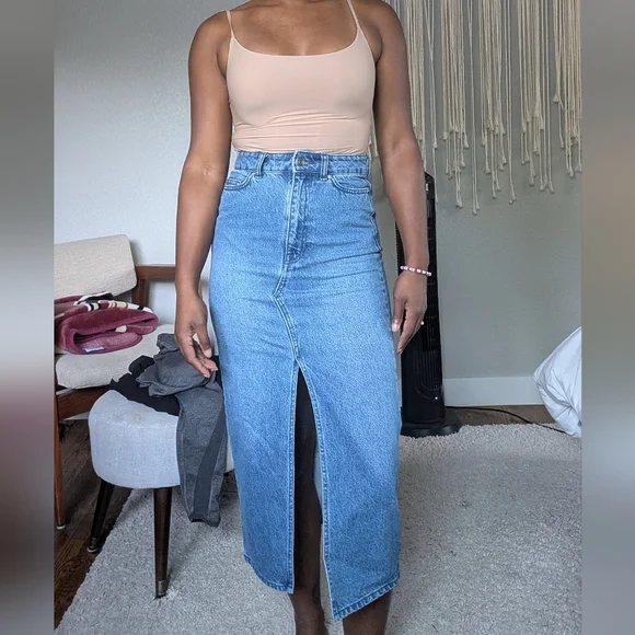 Women's Blue Denim Maxi Skirt - Picture 7 of 7